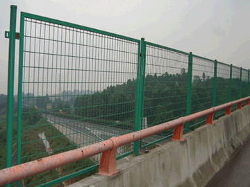 桥梁护栏网